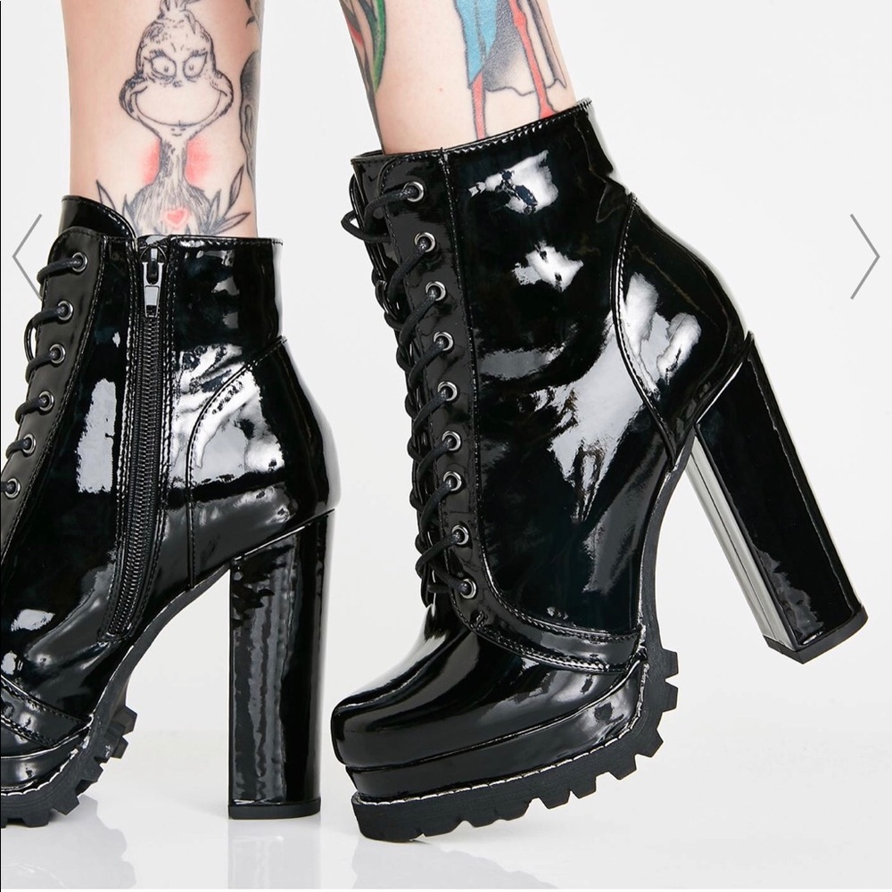 Lace up Chunky Platform Boots